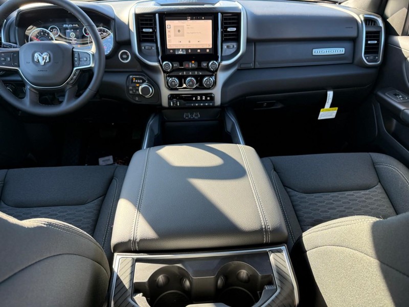 Ram 1500 Vehicle Image 08