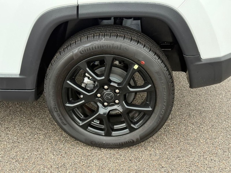 Jeep Compass Vehicle Full-screen Gallery Image 4