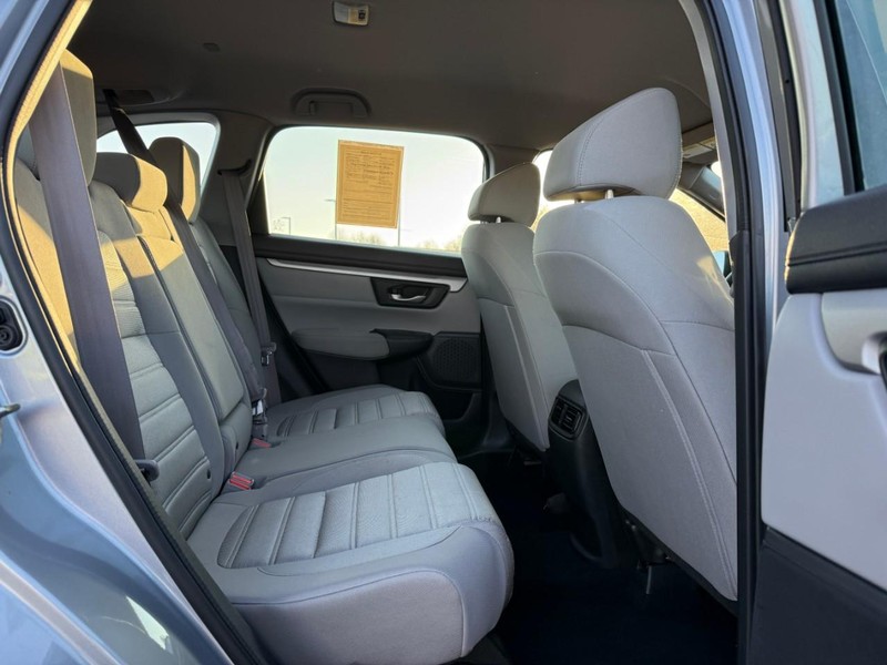 Honda CR-V Vehicle Image 13