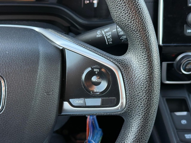 Honda CR-V Vehicle Image 23