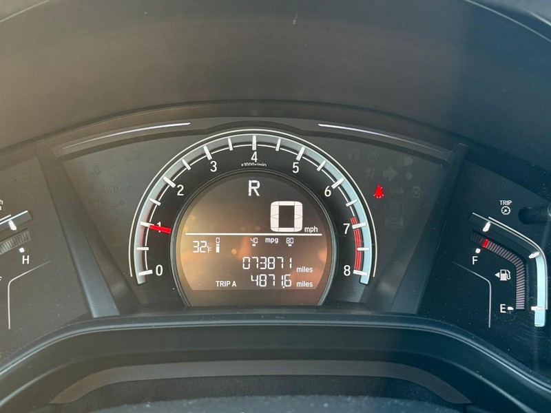 Honda CR-V Vehicle Image 26