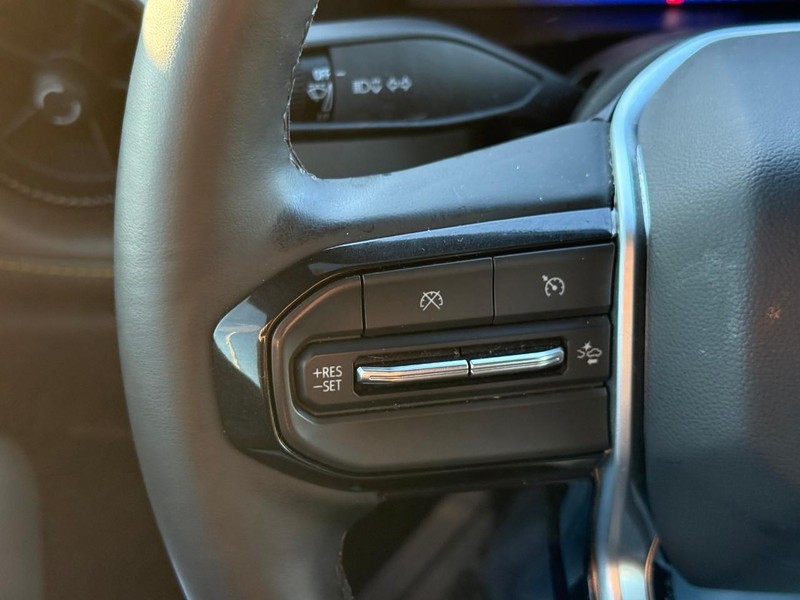 Chevrolet Colorado Vehicle Full-screen Gallery Image 20