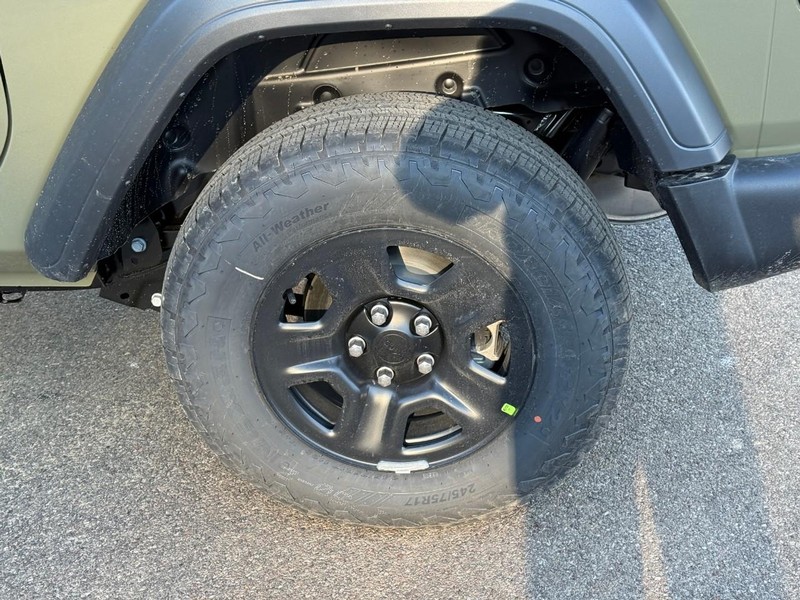 Jeep Wrangler Vehicle Image 05