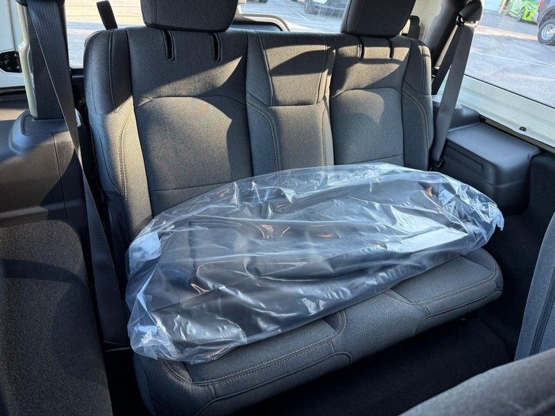 Jeep Wrangler Vehicle Image 09