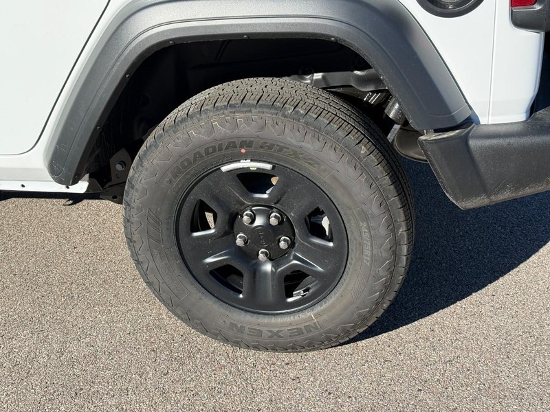 Jeep Wrangler Vehicle Image 05