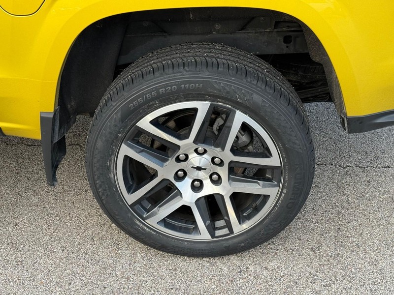 Chevrolet Colorado Vehicle Full-screen Gallery Image 4