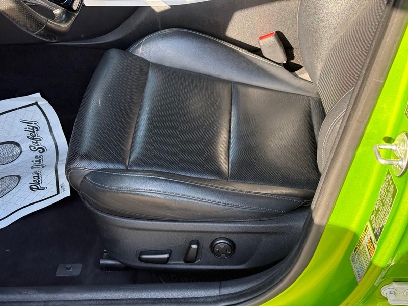 Kia Stinger Vehicle Image 20