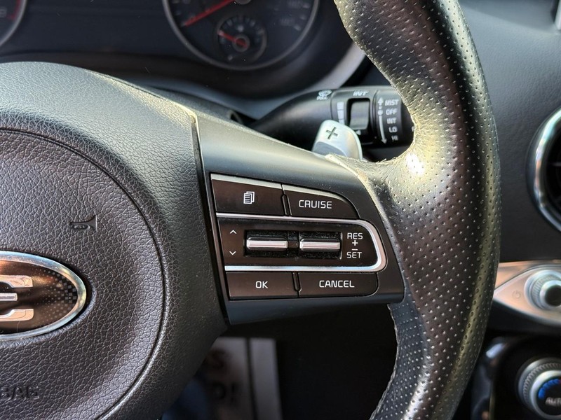 Kia Stinger Vehicle Image 22