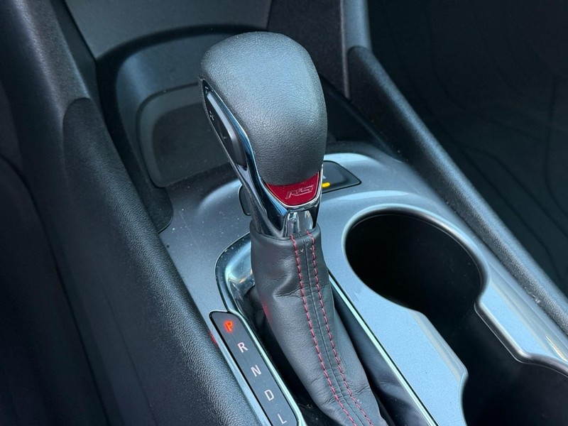 Chevrolet Malibu Vehicle Image 24