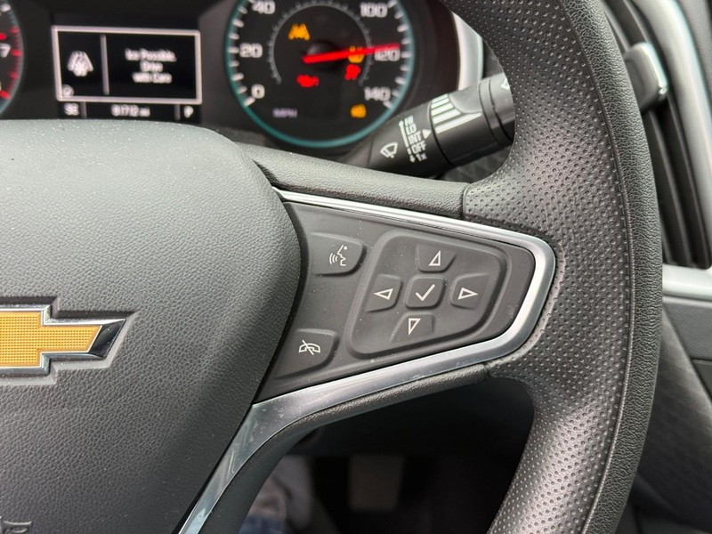 Chevrolet Malibu Vehicle Image 23