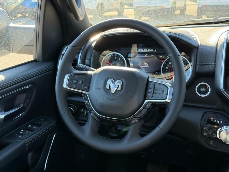 Ram 1500 Vehicle Image 09