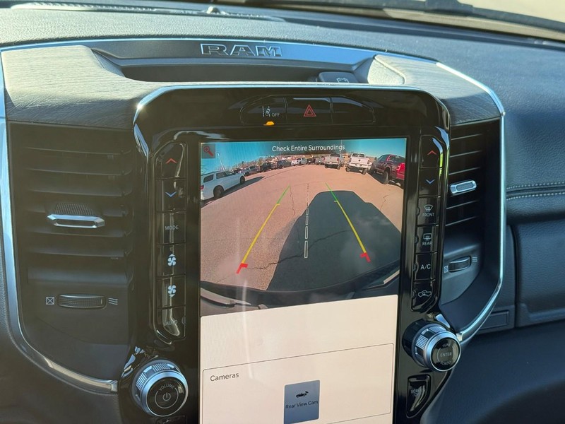 Ram 1500 Vehicle Image 19