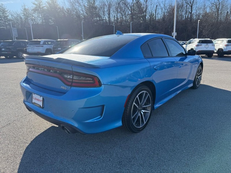 Dodge Charger Vehicle Image 11