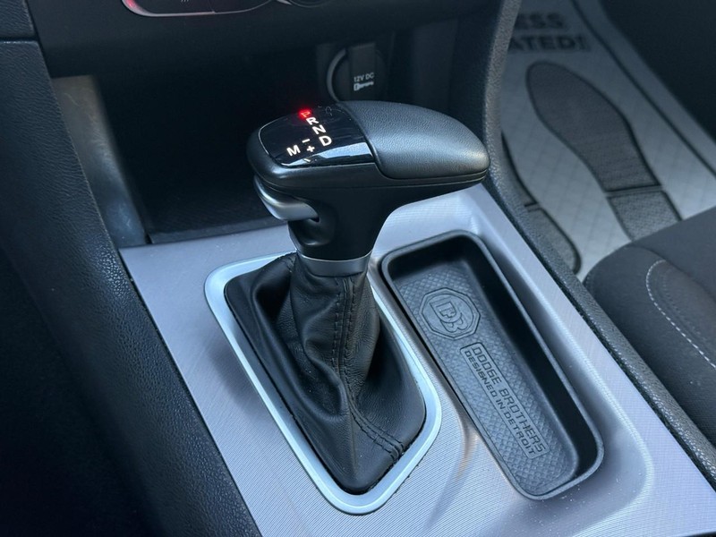 Dodge Charger Vehicle Image 26