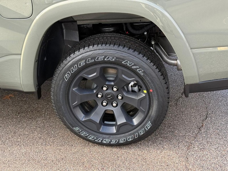 Ram 1500 Vehicle Image 05