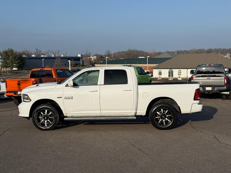 Ram 1500 Vehicle Image 03