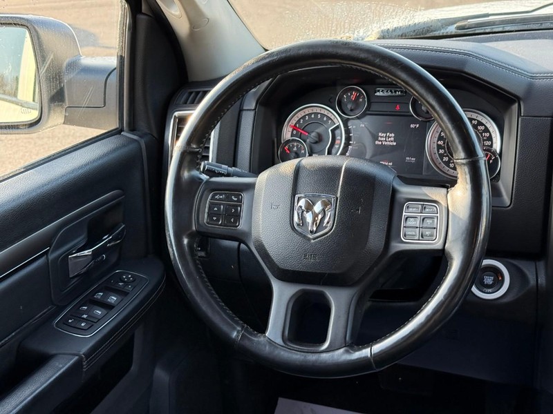 Ram 1500 Vehicle Image 15