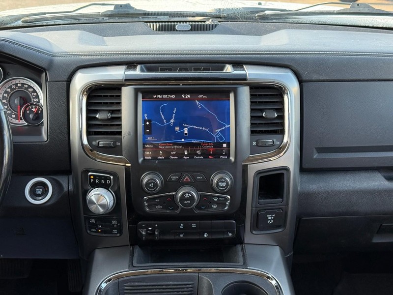 Ram 1500 Vehicle Image 16
