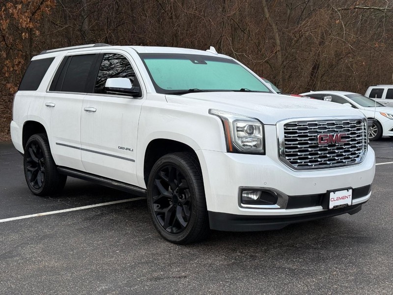 GMC Yukon Vehicle Image 08