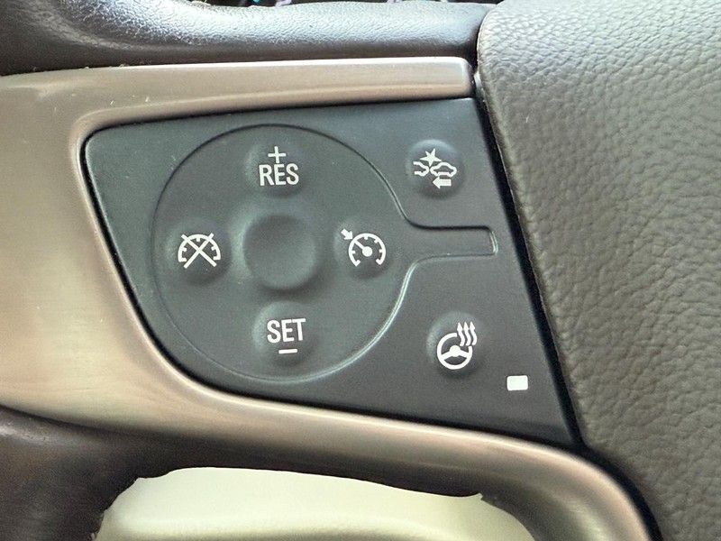 GMC Yukon Vehicle Image 20