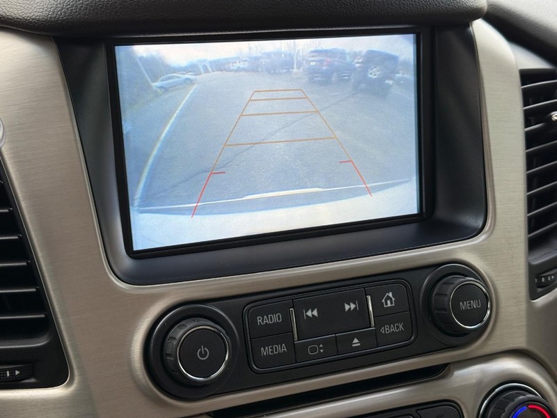 GMC Yukon Vehicle Image 24