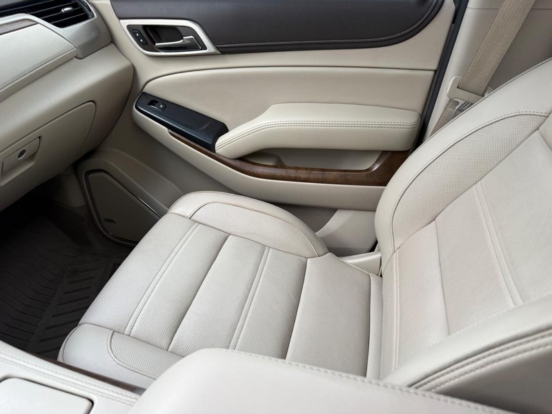 GMC Yukon Vehicle Image 27