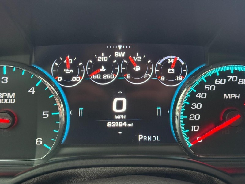 GMC Yukon Vehicle Image 28