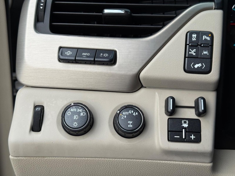 GMC Yukon Vehicle Image 29