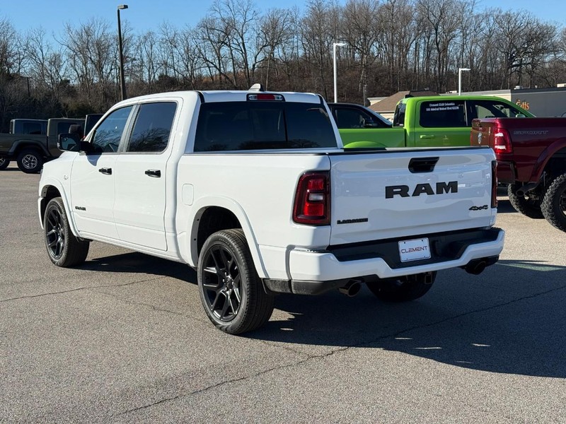 Ram 1500 Vehicle Image 04