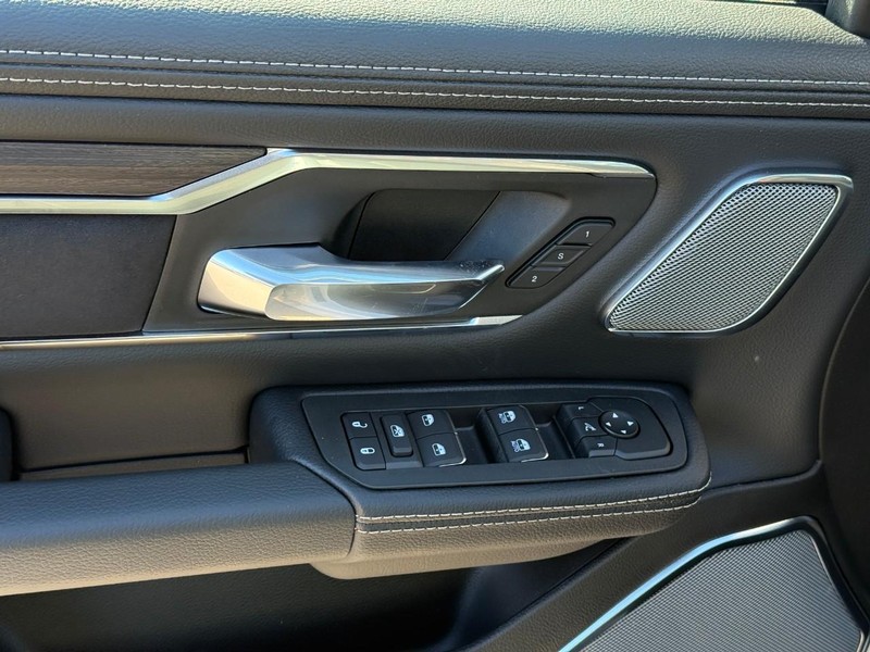 Ram 1500 Vehicle Image 13