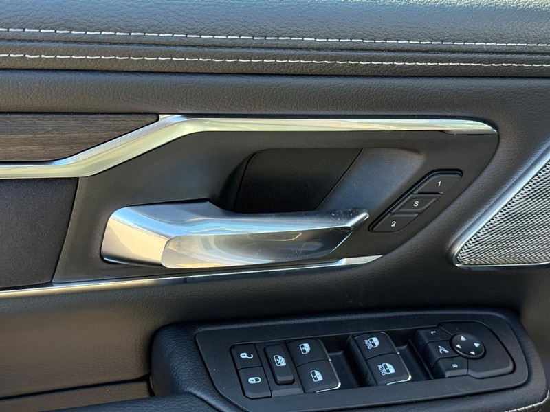 Ram 1500 Vehicle Image 14