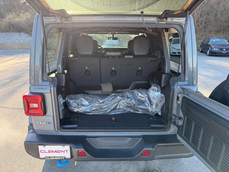 Jeep Wrangler 4xe Vehicle Full-screen Gallery Image 5