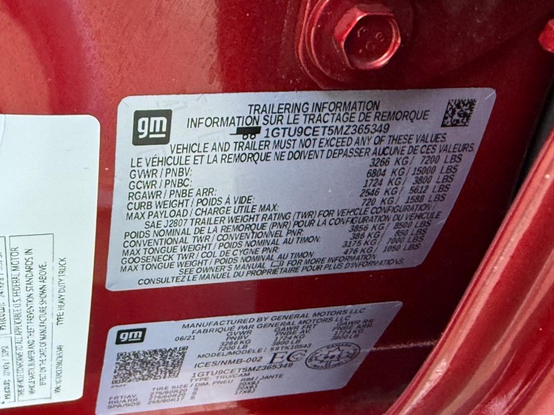 GMC Sierra 1500 Vehicle Full-screen Gallery Image 22