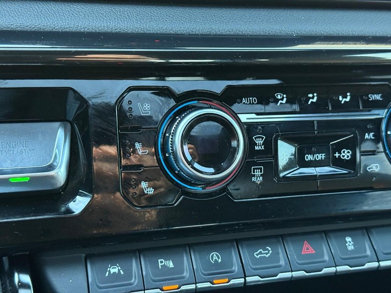 GMC Sierra 1500 Vehicle Image 24