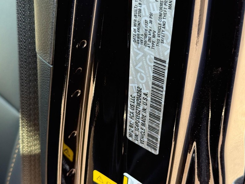 Jeep Wrangler Vehicle Full-screen Gallery Image 14