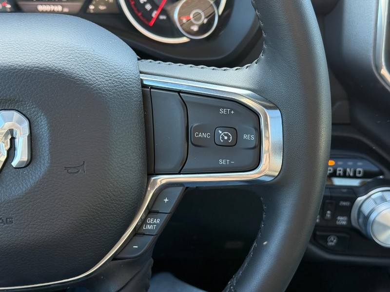 Ram 1500 Vehicle Image 17