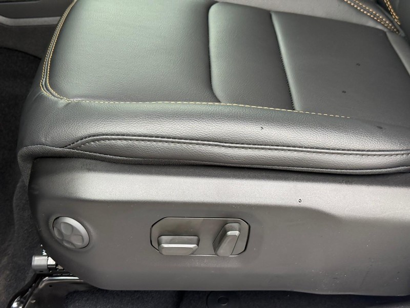 Jeep Wrangler Vehicle Image 15