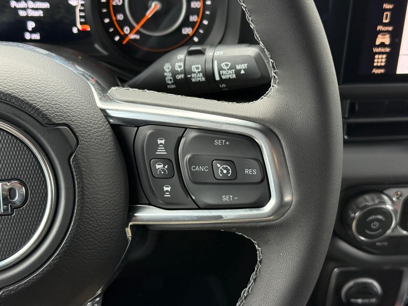 Jeep Wrangler Vehicle Image 17