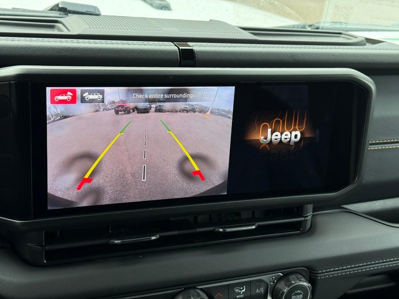 Jeep Wrangler Vehicle Image 20