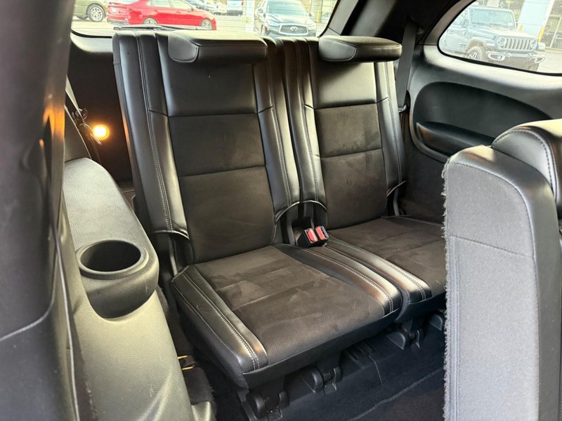 Dodge Durango Vehicle Image 15