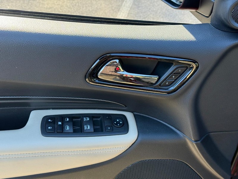 Dodge Durango Vehicle Image 19