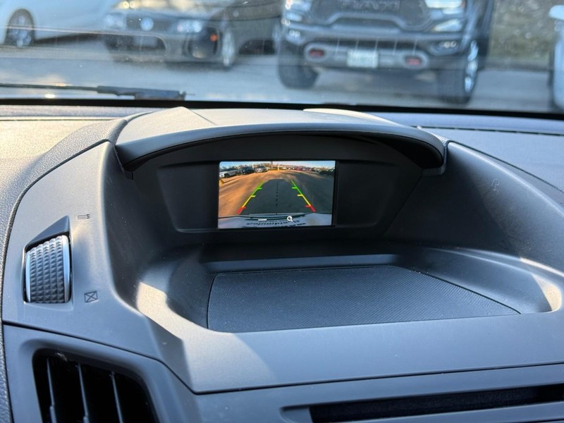 Ford Escape Vehicle Image 28