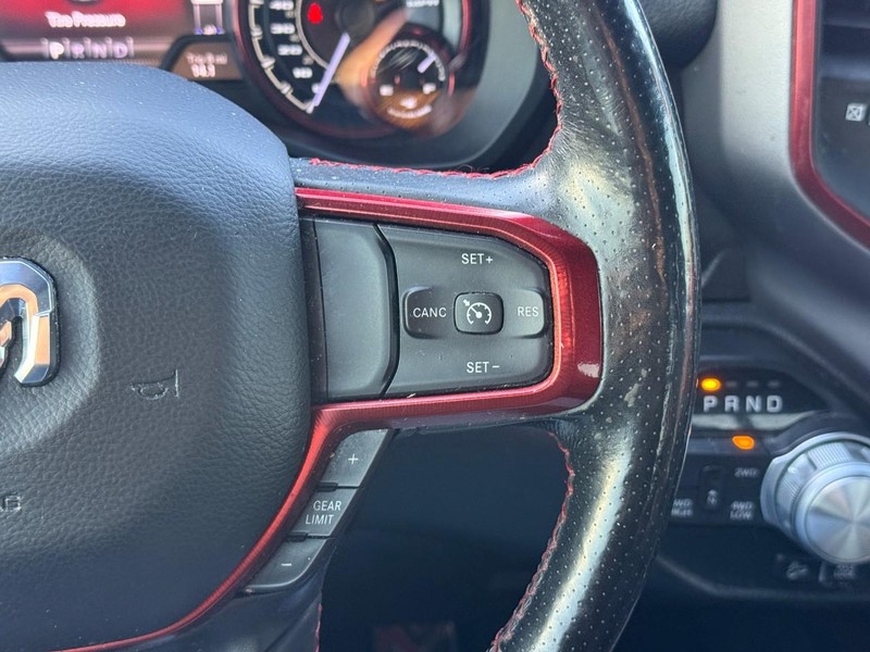 Ram 1500 Vehicle Image 22