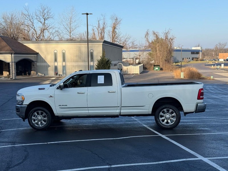 Ram 3500 Vehicle Image 03