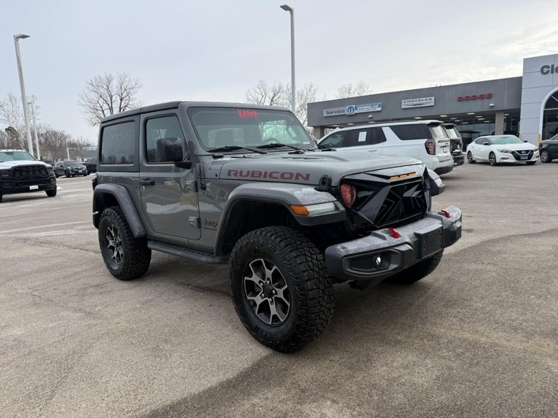 Jeep Wrangler Vehicle Full-screen Gallery Image 8