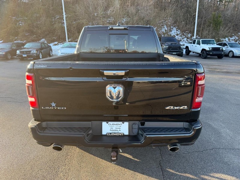 Ram 1500 Vehicle Full-screen Gallery Image 6