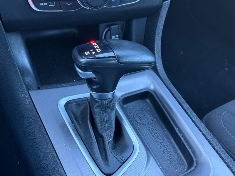 Dodge Charger Vehicle Image 25