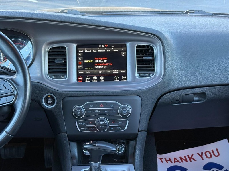 Dodge Charger Vehicle Image 15