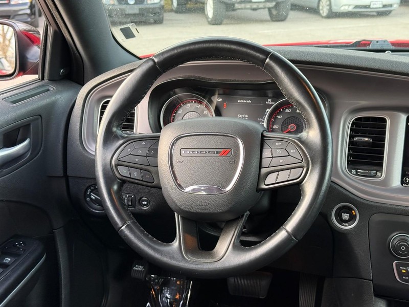 Dodge Charger Vehicle Image 15
