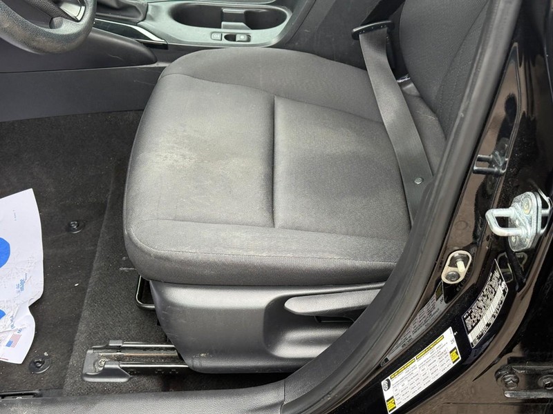 Toyota Corolla Vehicle Image 20